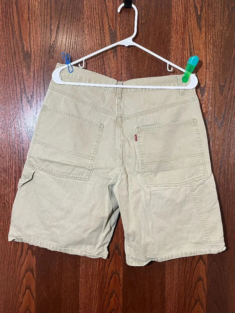 Levi's shorts - size 33 waist - cargo green color